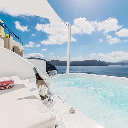 Aristos Life Luxury Cave Villas Oia  Exterior photo