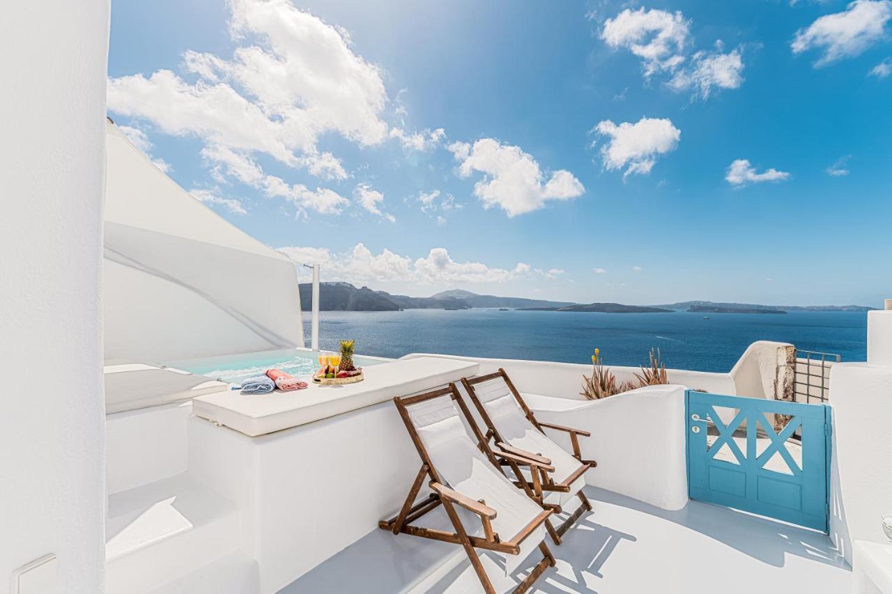 Aristos Life Luxury Cave Villas Oia  Exterior photo