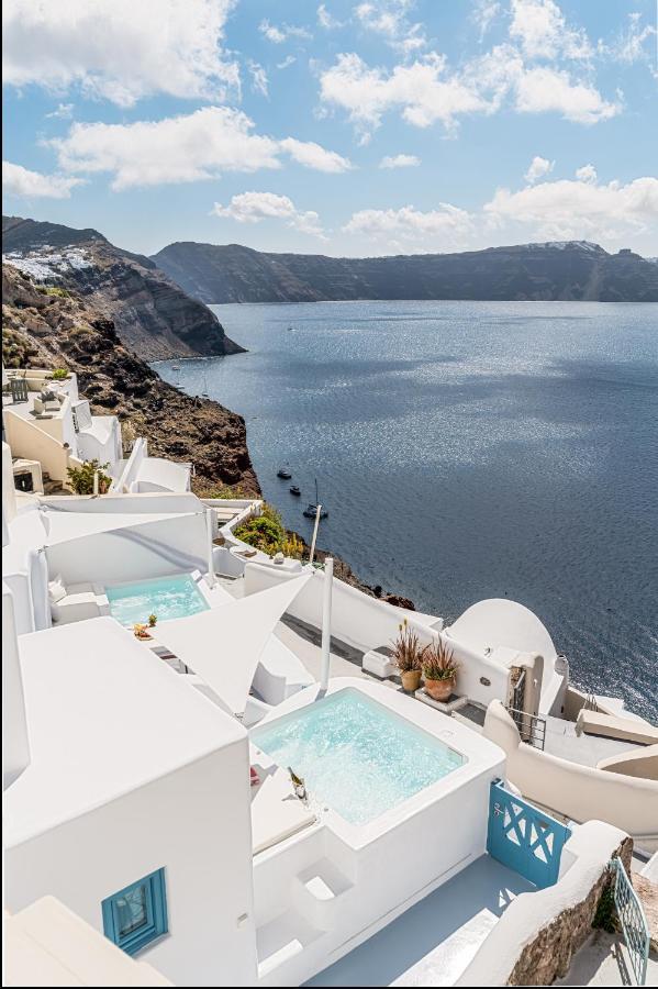 Aristos Life Luxury Cave Villas Oia  Exterior photo