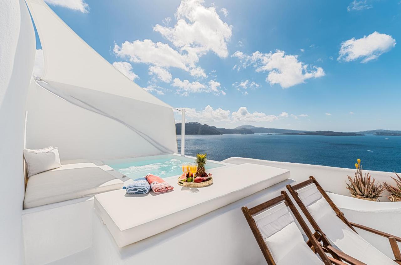 Aristos Life Luxury Cave Villas Oia  Exterior photo
