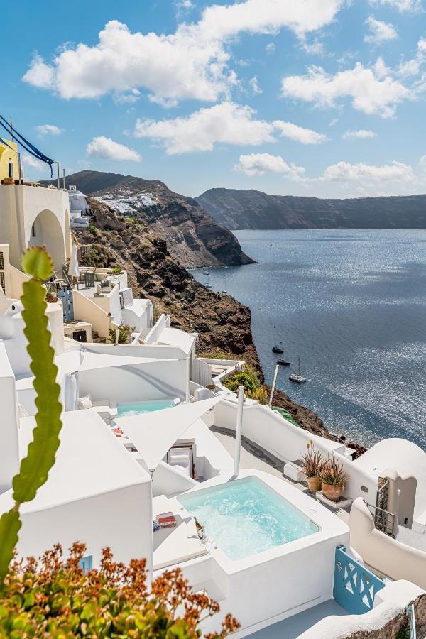 Aristos Life Luxury Cave Villas Oia  Exterior photo