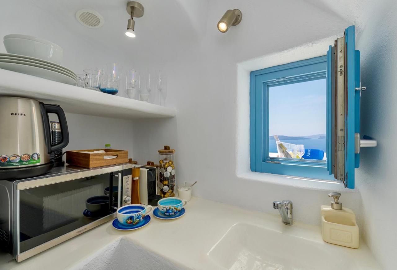 Aristos Life Luxury Cave Villas Oia  Exterior photo